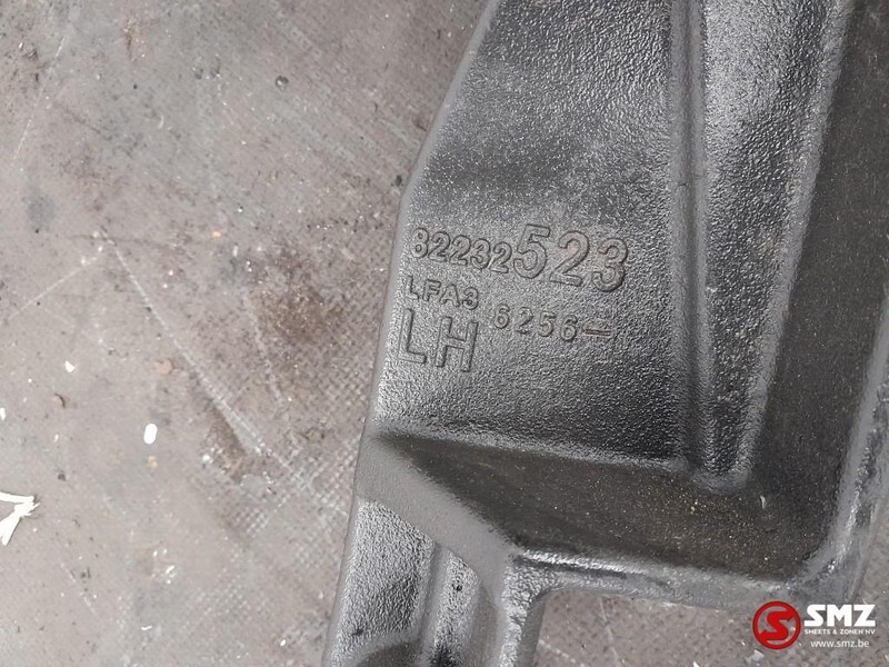 Renault Occ bracket links Renault T 21116689 82232523 - Bastidor/ Chasis para Camión: foto 5 Renault Occ bracket links Renault T 21116689 82232523 - Bastidor/ Chasis para Camión: foto 5