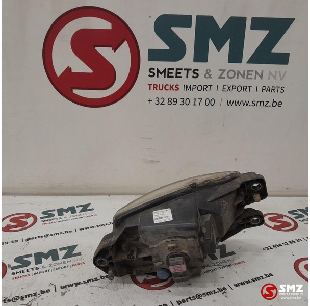 Renault Occ mistlicht links Renault - Faro antiniebla para Camión: foto 2 Renault Occ mistlicht links Renault - Faro antiniebla para Camión: foto 2