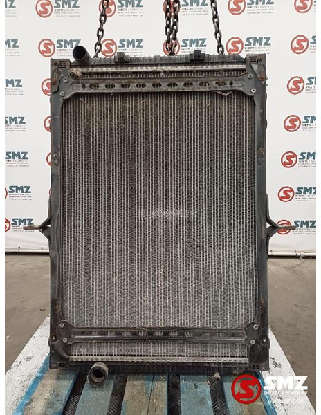 Renault Occ radiator Renault - Radiador para Camión: foto 1 Renault Occ radiator Renault - Radiador para Camión: foto 1