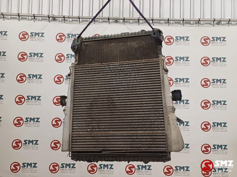 Renault Occ radiator + intercooler Renault - Radiador para Camión: foto 2 Renault Occ radiator + intercooler Renault - Radiador para Camión: foto 2