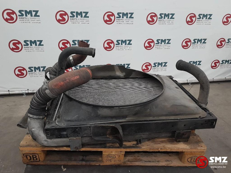 Renault Occ radiator + intercooler Renault - Radiador para Camión: foto 3 Renault Occ radiator + intercooler Renault - Radiador para Camión: foto 3