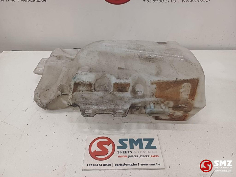 Renault Occ ruitensproeierreservoir Renault T 82303046 - Limpiaparabrisas para Camión: foto 3 Renault Occ ruitensproeierreservoir Renault T 82303046 - Limpiaparabrisas para Camión: foto 3