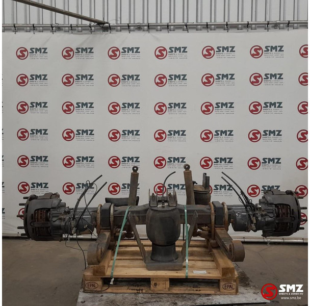 Renault Occ sleepas / meeloopas Renault - Dirección para Camión: foto 2 Renault Occ sleepas / meeloopas Renault - Dirección para Camión: foto 2