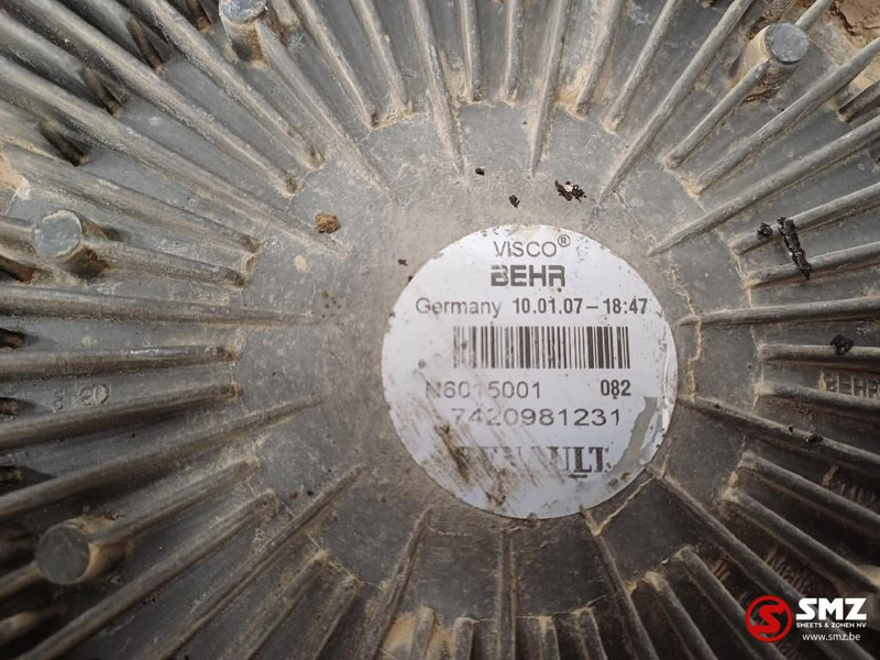 Renault Occ viscokoppeling + ventilator Renault - Ventilador para Camión: foto 3 Renault Occ viscokoppeling + ventilator Renault - Ventilador para Camión: foto 3