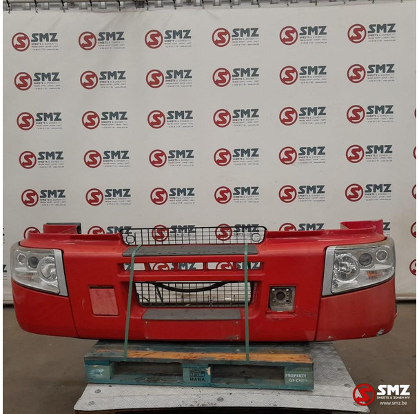 Renault Occ voorbumper Renault - Parachoques para Camión: foto 1 Renault Occ voorbumper Renault - Parachoques para Camión: foto 1