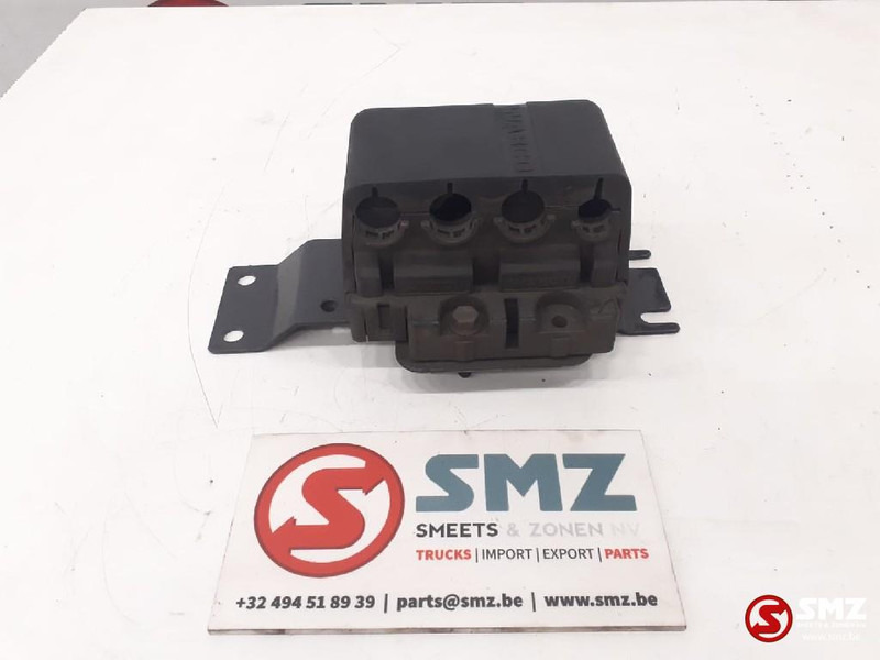 Scania Occ ECU ELC4 besturingseenheid Scania - Unidad de control para Camión: foto 4 Scania Occ ECU ELC4 besturingseenheid Scania - Unidad de control para Camión: foto 4