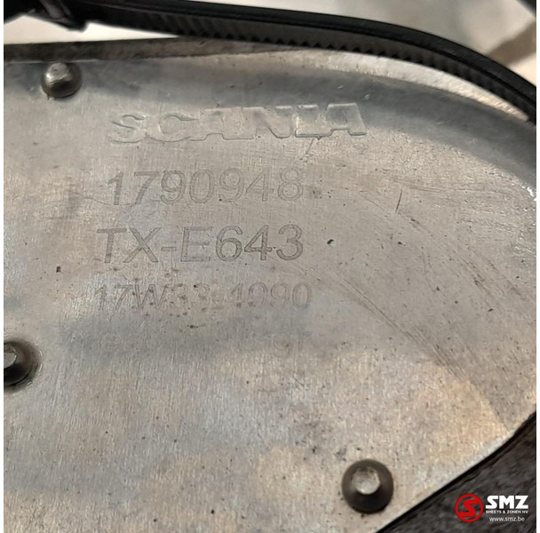 Scania Occ brandstoftank 700L + brandstofniveausensor Sca - Depósito de combustible para Camión: foto 5 Scania Occ brandstoftank 700L + brandstofniveausensor Sca - Depósito de combustible para Camión: foto 5