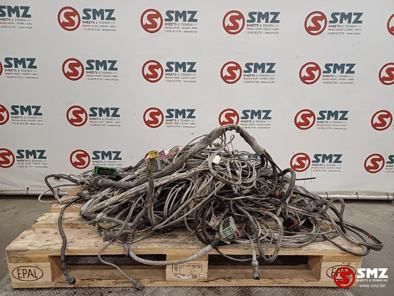 Scania Occ chassis kabelboom Scania - Salpicadero para Camión: foto 1 Scania Occ chassis kabelboom Scania - Salpicadero para Camión: foto 1