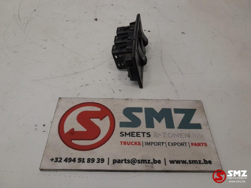Scania Occ dashbordschakelaars Scania - Sistema eléctrico para Camión: foto 5 Scania Occ dashbordschakelaars Scania - Sistema eléctrico para Camión: foto 5