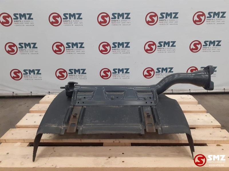 Scania Occ spatbord linksvoor /rechtsachter met sideskirt - Carrocería y exterior para Camión: foto 1 Scania Occ spatbord linksvoor /rechtsachter met sideskirt - Carrocería y exterior para Camión: foto 1