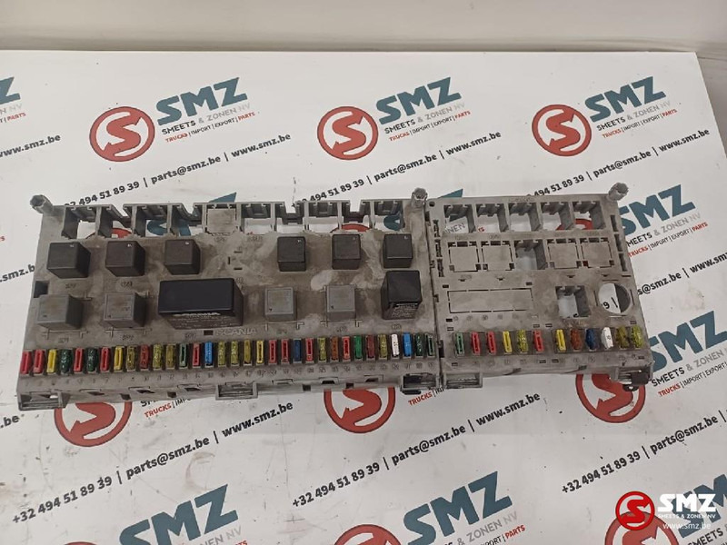 Scania Occ zekeringskast Scania - Sistema eléctrico para Camión: foto 1 Scania Occ zekeringskast Scania - Sistema eléctrico para Camión: foto 1