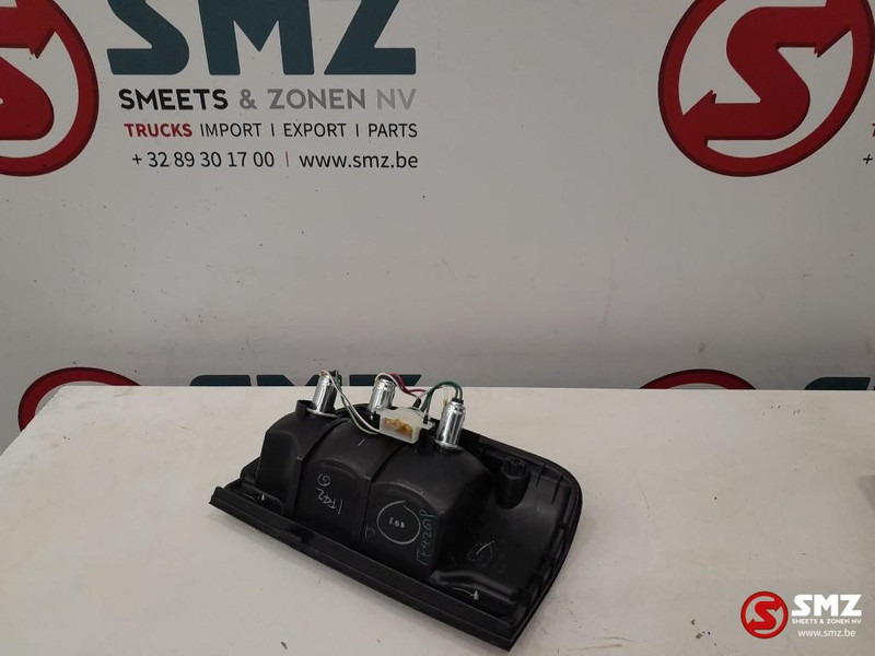 Toyota Lamp assy achter rechts lexus , Toyota - Luz trasera para Camión: foto 4 Toyota Lamp assy achter rechts lexus , Toyota - Luz trasera para Camión: foto 4