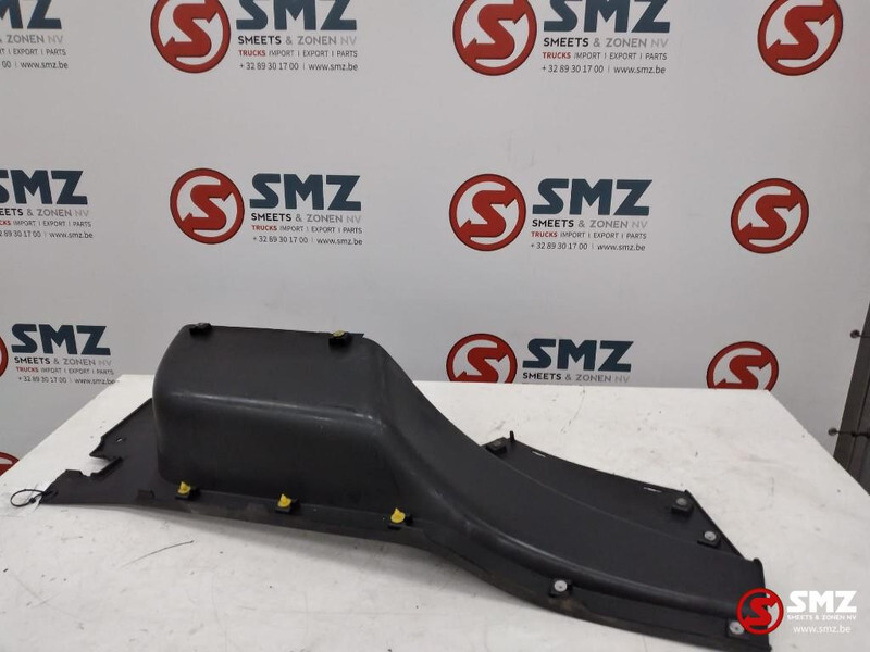 Volvo Occ bovenste opstaptrede cabine rechts Volvo FH 4 - Cabina e interior para Camión: foto 1 Volvo Occ bovenste opstaptrede cabine rechts Volvo FH 4 - Cabina e interior para Camión: foto 1