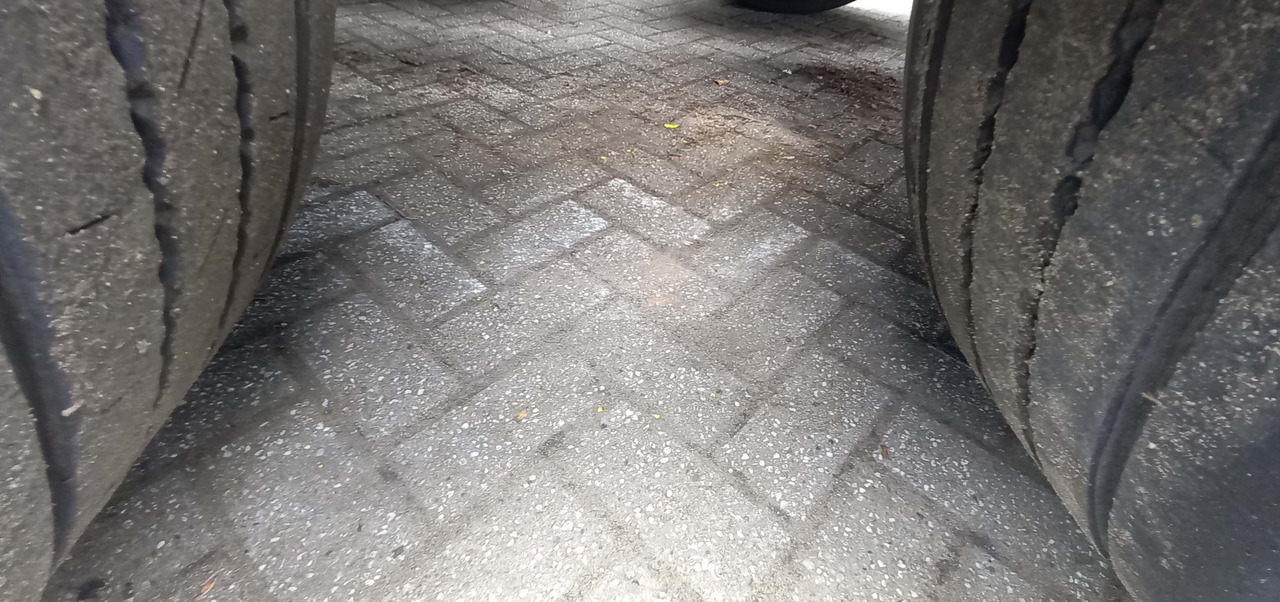 AGA Cryo Gas tank semi-trailer cryogenic used for nitrogen, argon, oxygen, LIN, LOX, LAR. - Semirremolque cisterna: foto 4 AGA Cryo Gas tank semi-trailer cryogenic used for nitrogen, argon, oxygen, LIN, LOX, LAR. - Semirremolque cisterna: foto 4