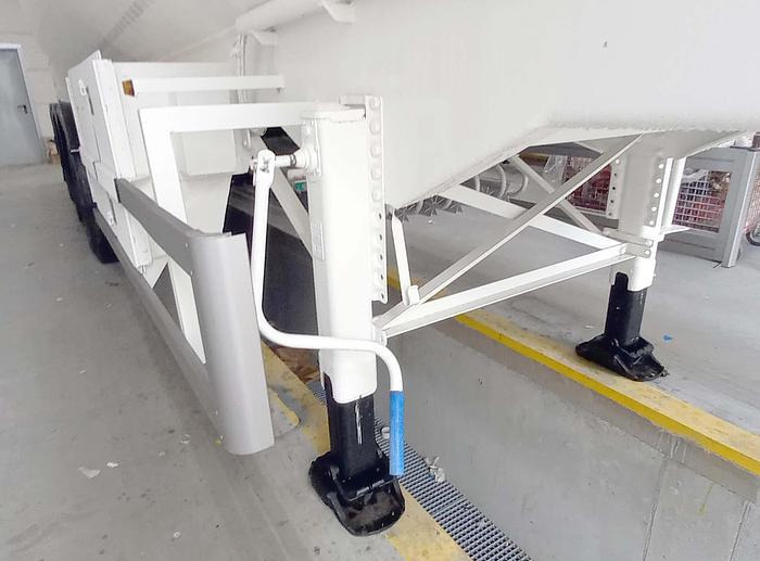 Aurepa Gas tank cryogenic semi-trailer used for oxygen, nitrogen, argon - Semirremolque cisterna: foto 4 Aurepa Gas tank cryogenic semi-trailer used for oxygen, nitrogen, argon - Semirremolque cisterna: foto 4