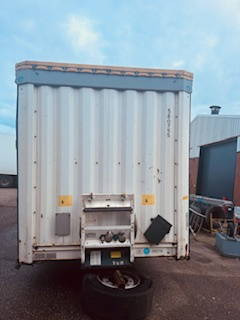 Krone Deuren Kopschot - Carrocería y exterior para Camión: foto 3 Krone Deuren Kopschot - Carrocería y exterior para Camión: foto 3