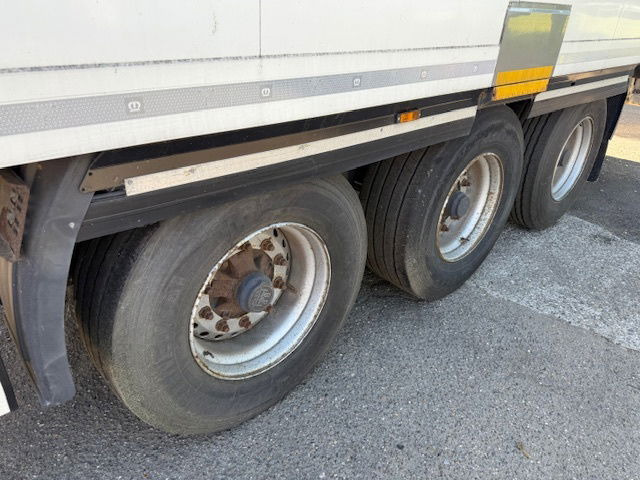 Krone Thermoking Slxe 400 Doppelstock - Semirremolque frigorífico: foto 5 Krone Thermoking Slxe 400 Doppelstock - Semirremolque frigorífico: foto 5