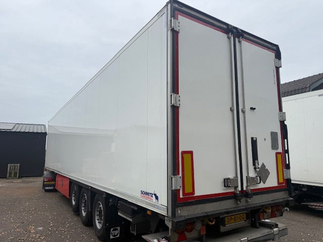 Schmitz Cargobull Thermoking SLXe 300 weinig uren Laadklep Liftas - Semirremolque frigorífico: foto 2 Schmitz Cargobull Thermoking SLXe 300 weinig uren Laadklep Liftas - Semirremolque frigorífico: foto 2