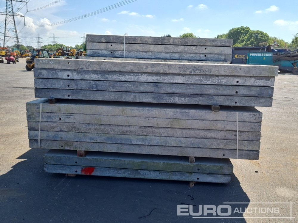 0.75m x 3m Concrete Shuttering (2 Bundles), 1m x 2.5m Concrete Shuttering (1 Bundle), 0.45m x 2.5m Concrete Shuttering (1 Bundle) & 0.25m x 3m Concrete Shuttering (3 Bundles) - Construcción de carreteras: foto 4 0.75m x 3m Concrete Shuttering (2 Bundles), 1m x 2.5m Concrete Shuttering (1 Bundle), 0.45m x 2.5m Concrete Shuttering (1 Bundle) & 0.25m x 3m Concrete Shuttering (3 Bundles) - Construcción de carreteras: foto 4