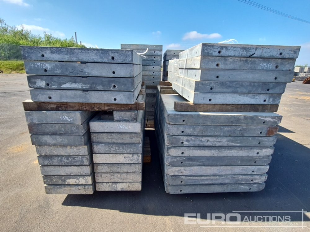 1.25m x 1.25m Concrete Shuttering (2 Bundles), 1m x 1.25m Concrete Shuttering (6 Bundles), 1.25m x 2.5m Concrete Shuttering (1 Bundle) & 0.55m x 2.5m Concrete Shuttering (2 Bundles) - Construcción de carreteras: foto 2 1.25m x 1.25m Concrete Shuttering (2 Bundles), 1m x 1.25m Concrete Shuttering (6 Bundles), 1.25m x 2.5m Concrete Shuttering (1 Bundle) & 0.55m x 2.5m Concrete Shuttering (2 Bundles) - Construcción de carreteras: foto 2