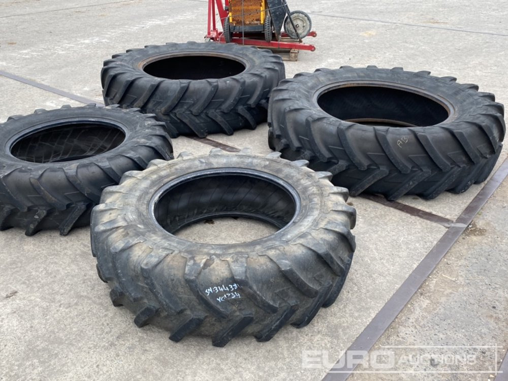 18.4 R38 Michelin Tyres (2 of) & 14.9 R28 Michelin Tyres (2 of) - Neumático: foto 3 18.4 R38 Michelin Tyres (2 of) & 14.9 R28 Michelin Tyres (2 of) - Neumático: foto 3