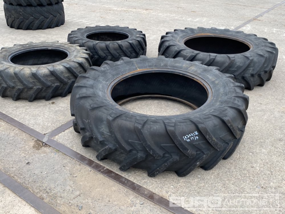 18.4 R38 Michelin Tyres (2 of) & 14.9 R28 Michelin Tyres (2 of) - Neumático: foto 4 18.4 R38 Michelin Tyres (2 of) & 14.9 R28 Michelin Tyres (2 of) - Neumático: foto 4