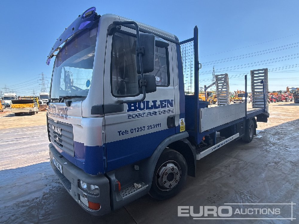 2006 MAN 4x2 Beavertail Plant Lorry, Winch, Ramps, Automatic Gearbox (Electrical Fault) - Camión portavehículos: foto 1 2006 MAN 4x2 Beavertail Plant Lorry, Winch, Ramps, Automatic Gearbox (Electrical Fault) - Camión portavehículos: foto 1