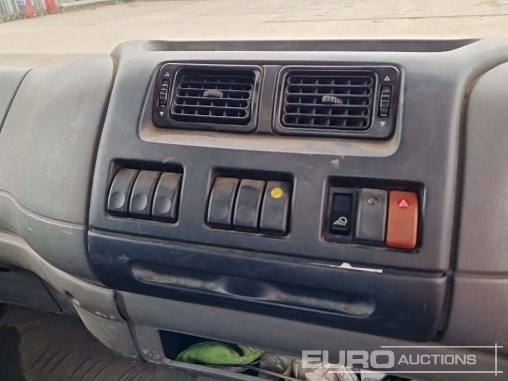 Camión caja abierta 2007 DAF LF45.160: foto 36