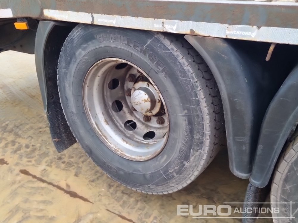 Camión caja abierta para transporte de equipos pesados 2009 Scania P310: foto 14 Camión caja abierta para transporte de equipos pesados 2009 Scania P310: foto 14