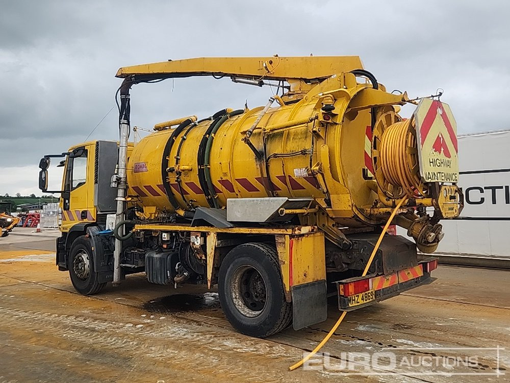 2010 Iveco 180E25 - Semirremolque cisterna: foto 3 2010 Iveco 180E25 - Semirremolque cisterna: foto 3