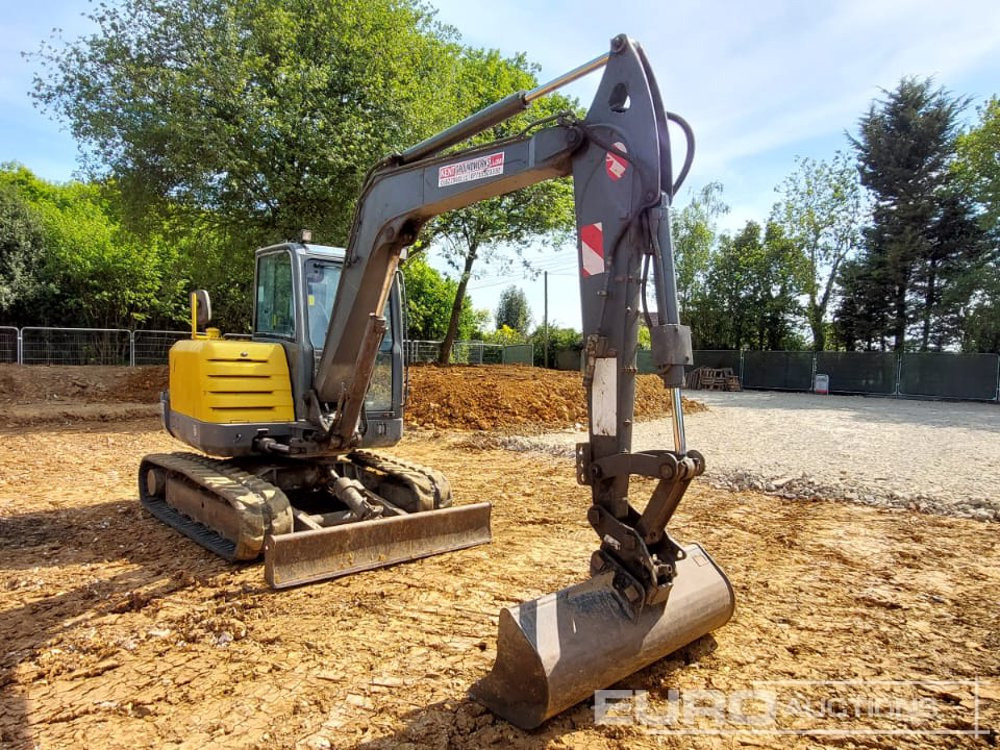 Miniexcavadora 2010 Volvo EC55C: foto 7
