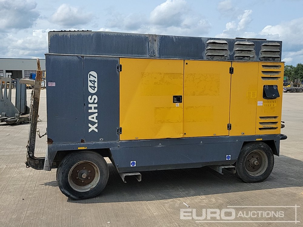 2011 Atlas Copco XAHS 447 - Compresor de aire: foto 2 2011 Atlas Copco XAHS 447 - Compresor de aire: foto 2