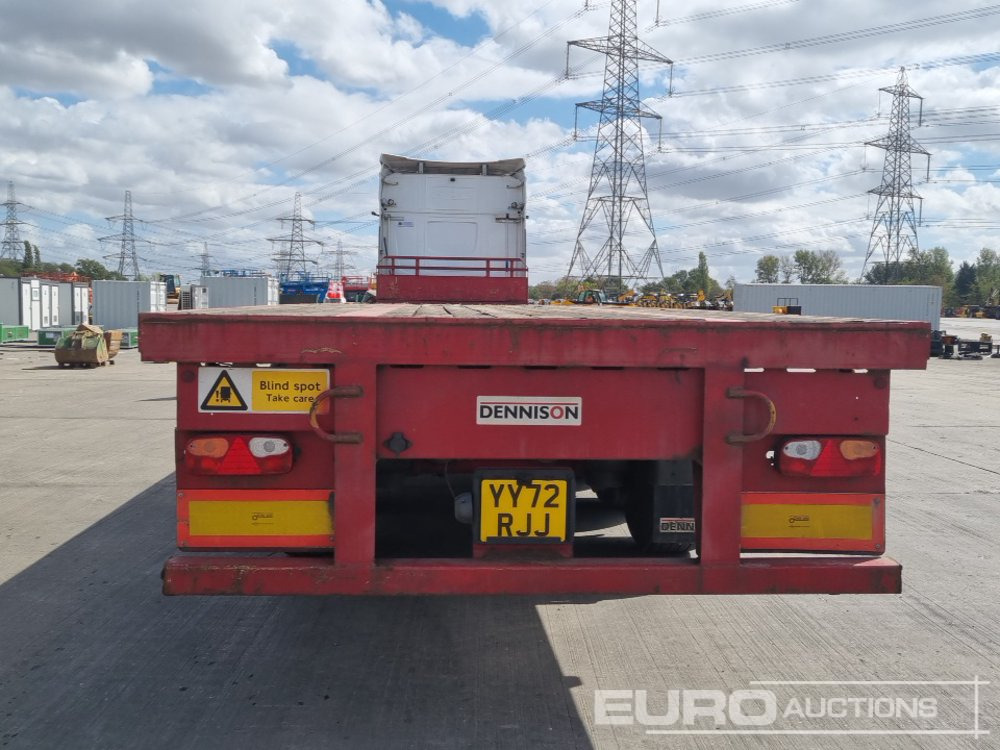2011 Dennison Tri Axle Flatbed Trailer (Plating Certificate Available) - Semirremolque plataforma/ Caja abierta: foto 4 2011 Dennison Tri Axle Flatbed Trailer (Plating Certificate Available) - Semirremolque plataforma/ Caja abierta: foto 4