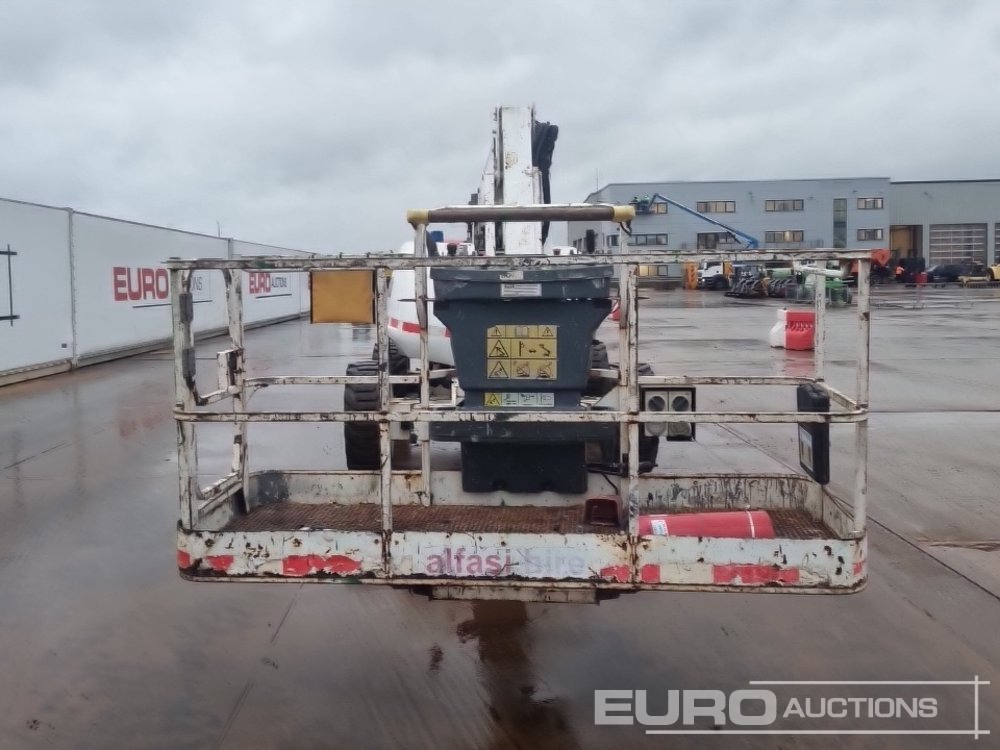 Plataforma elevadora 2011 JLG 600AJ: foto 8 Plataforma elevadora 2011 JLG 600AJ: foto 8