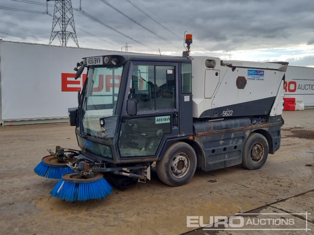 2011 Schmidt Compact 200 - Barredora vial: foto 1 2011 Schmidt Compact 200 - Barredora vial: foto 1
