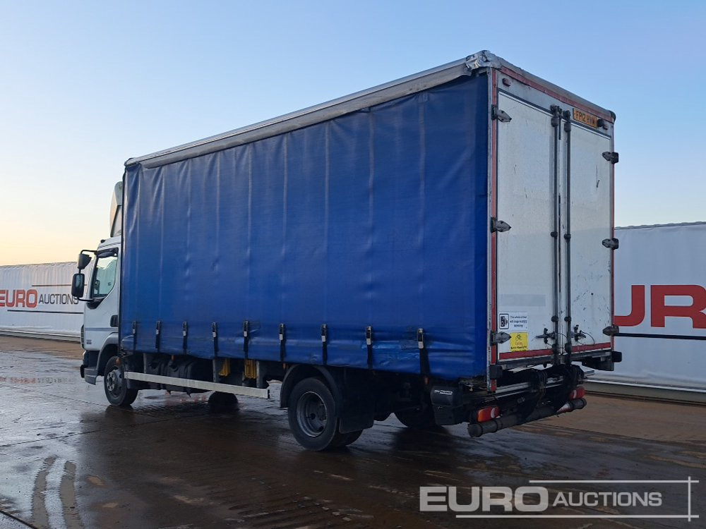 2012 DAF LF45.160 - Camión lona: foto 3 2012 DAF LF45.160 - Camión lona: foto 3