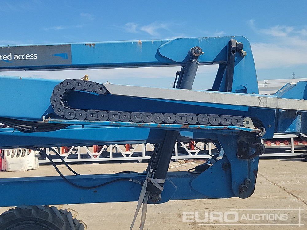 Plataforma elevadora 2013 Genie Z-45/25J: foto 13