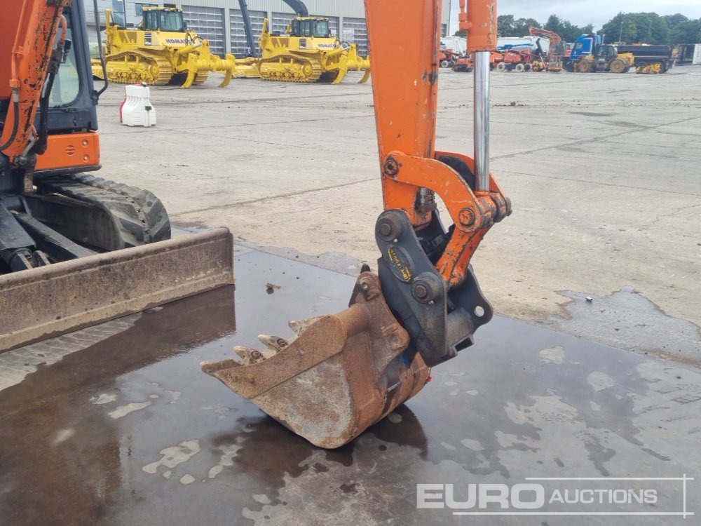 Miniexcavadora 2013 Hitachi ZX60USB-3 CLR: foto 30