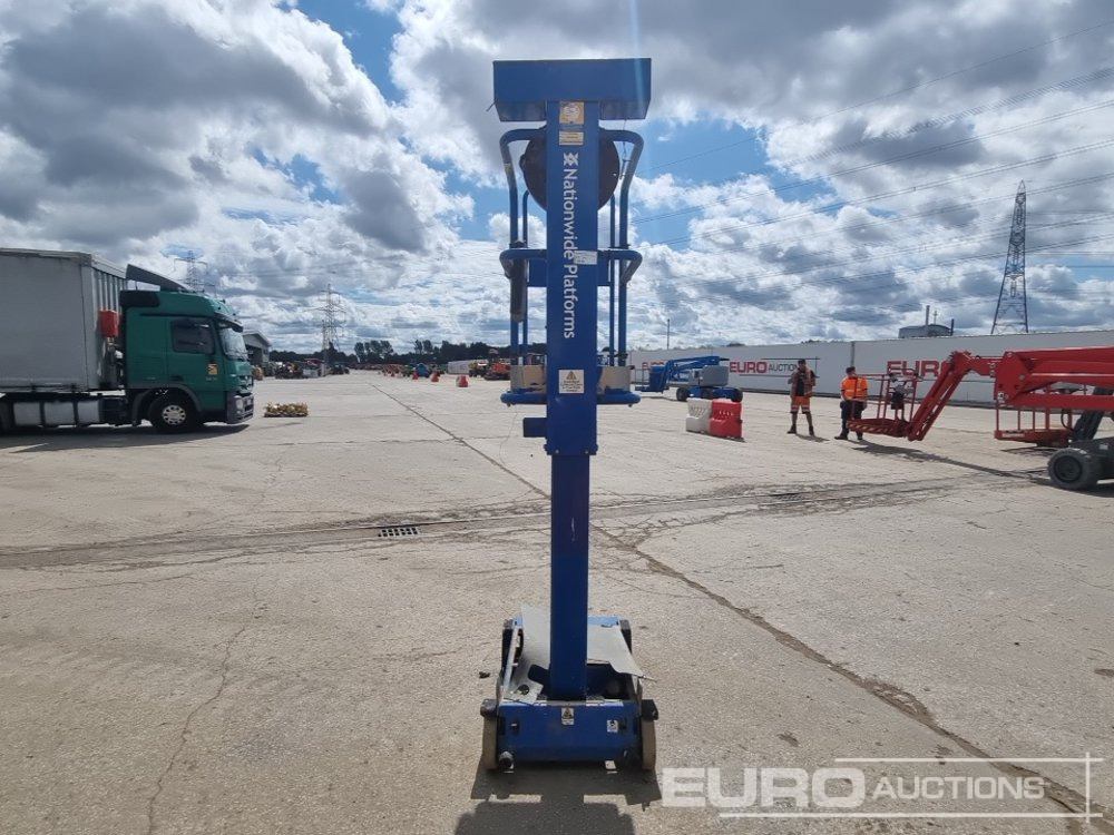 2013 Power Towers Pecolift - Plataforma elevadora: foto 4 2013 Power Towers Pecolift - Plataforma elevadora: foto 4