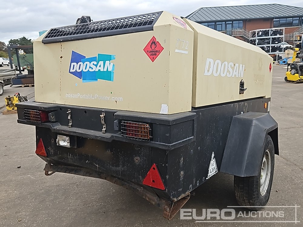 2014 Doosan 773 260CFM - Compresor de aire: foto 5 2014 Doosan 773 260CFM - Compresor de aire: foto 5