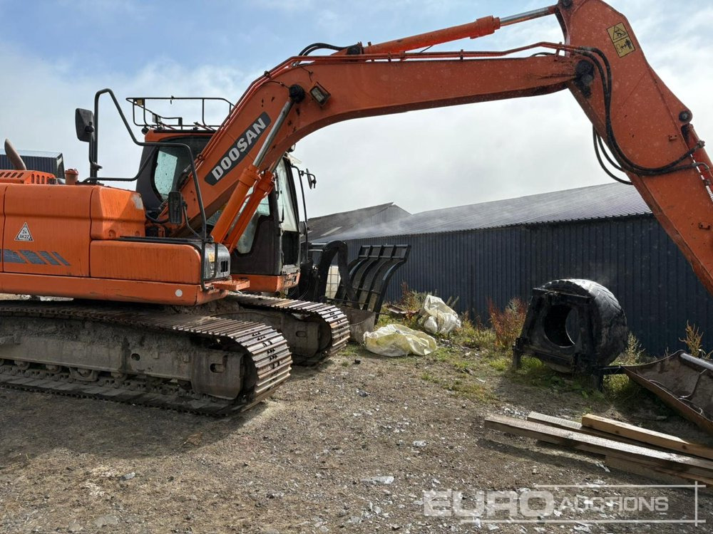 2014 Doosan DX140LC - Excavadora de cadenas: foto 2 2014 Doosan DX140LC - Excavadora de cadenas: foto 2