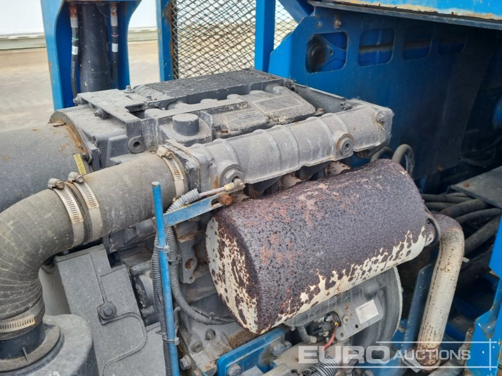 Plataforma elevadora 2014 Genie GS4390: foto 30