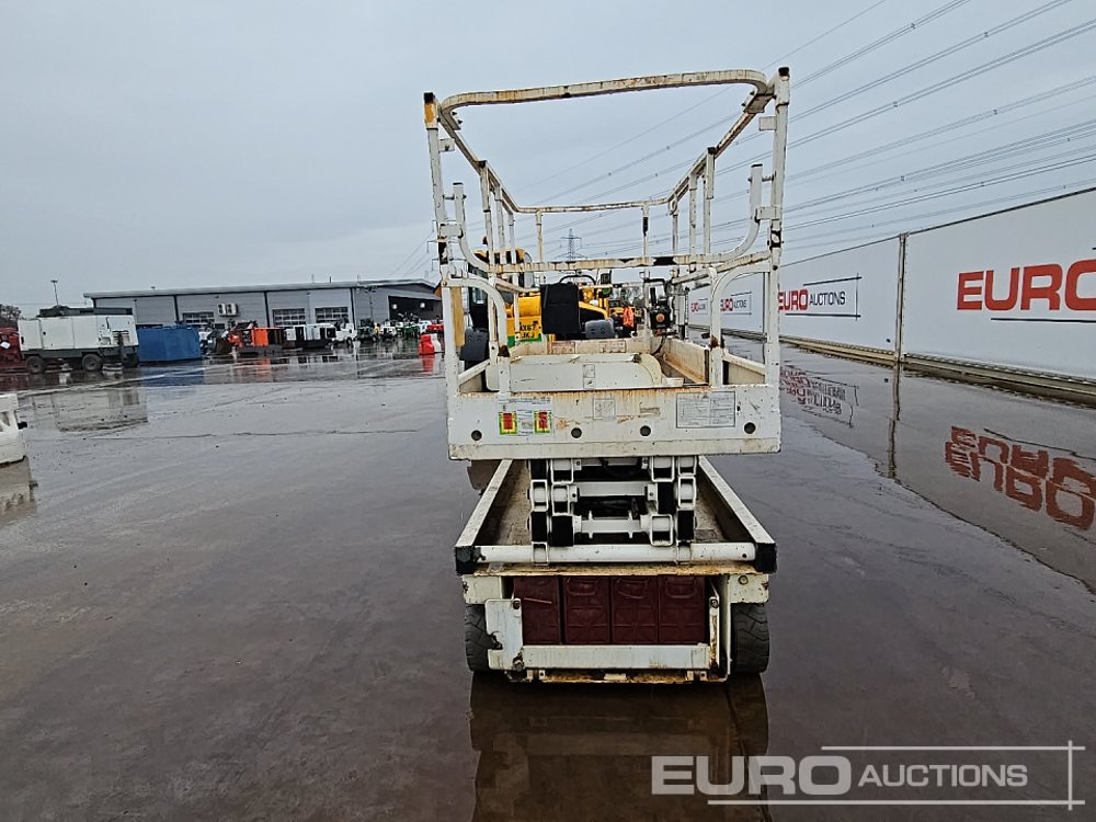 2014 Haulotte Compact 10 - Plataforma elevadora: foto 4 2014 Haulotte Compact 10 - Plataforma elevadora: foto 4