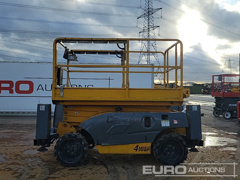 2014 Haulotte Compact 10DX - Plataforma de tijeras: foto 2 2014 Haulotte Compact 10DX - Plataforma de tijeras: foto 2