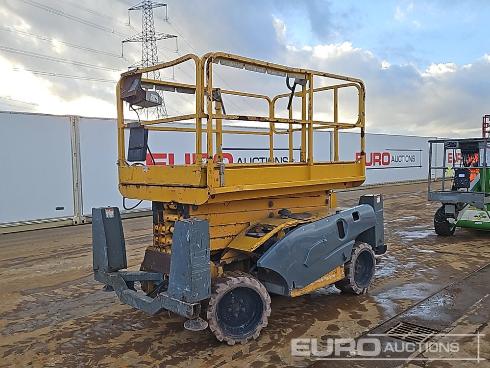 2014 Haulotte Compact 12DX - Plataforma de tijeras: foto 1 2014 Haulotte Compact 12DX - Plataforma de tijeras: foto 1