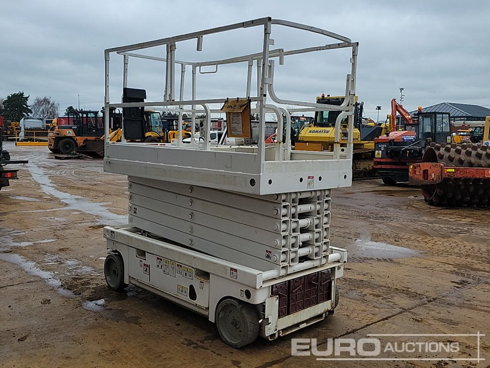 2014 Haulotte Compact 14 - Plataforma elevadora: foto 3 2014 Haulotte Compact 14 - Plataforma elevadora: foto 3