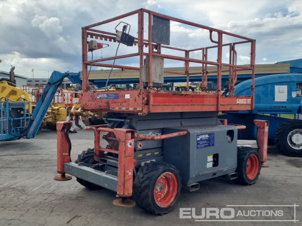 2014 SkyJack SJ6832RT - Plataforma elevadora: foto 5 2014 SkyJack SJ6832RT - Plataforma elevadora: foto 5