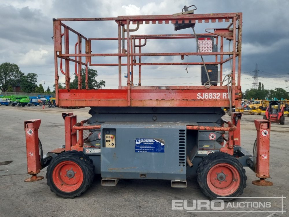 2014 SkyJack SJ6832RT - Plataforma elevadora: foto 2 2014 SkyJack SJ6832RT - Plataforma elevadora: foto 2
