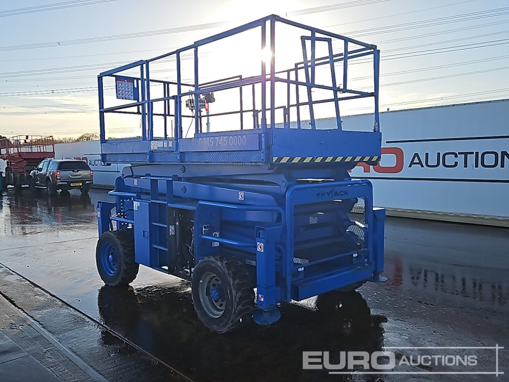 2014 SkyJack SJ8841 - Plataforma de tijeras: foto 3 2014 SkyJack SJ8841 - Plataforma de tijeras: foto 3