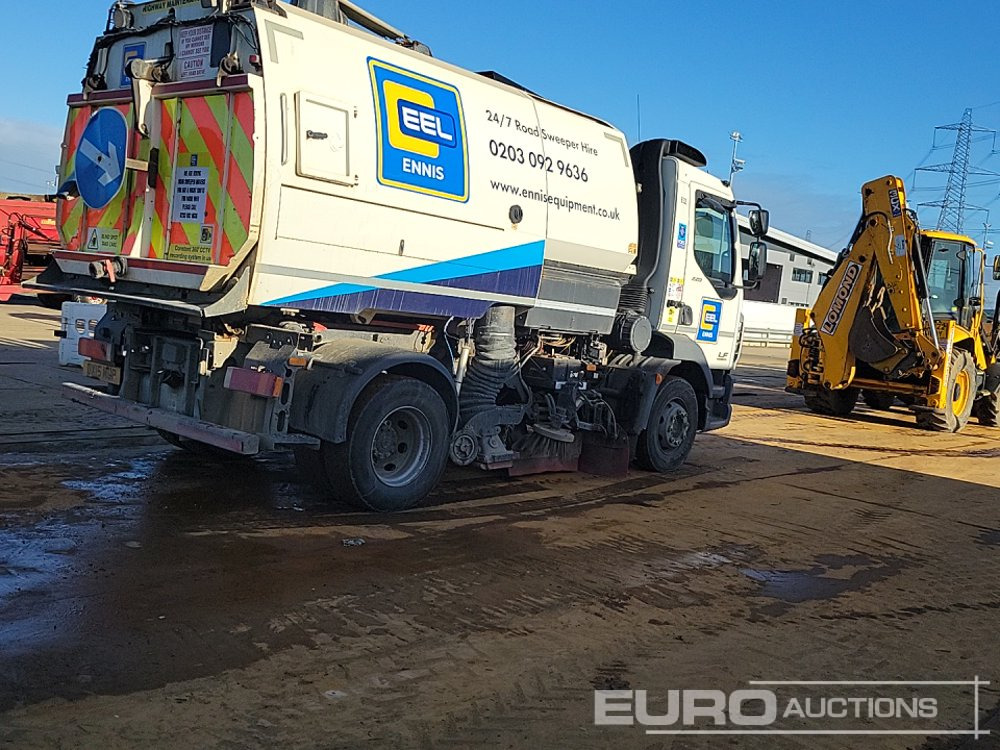 2015 DAF LF220 - Barredora vial: foto 5 2015 DAF LF220 - Barredora vial: foto 5